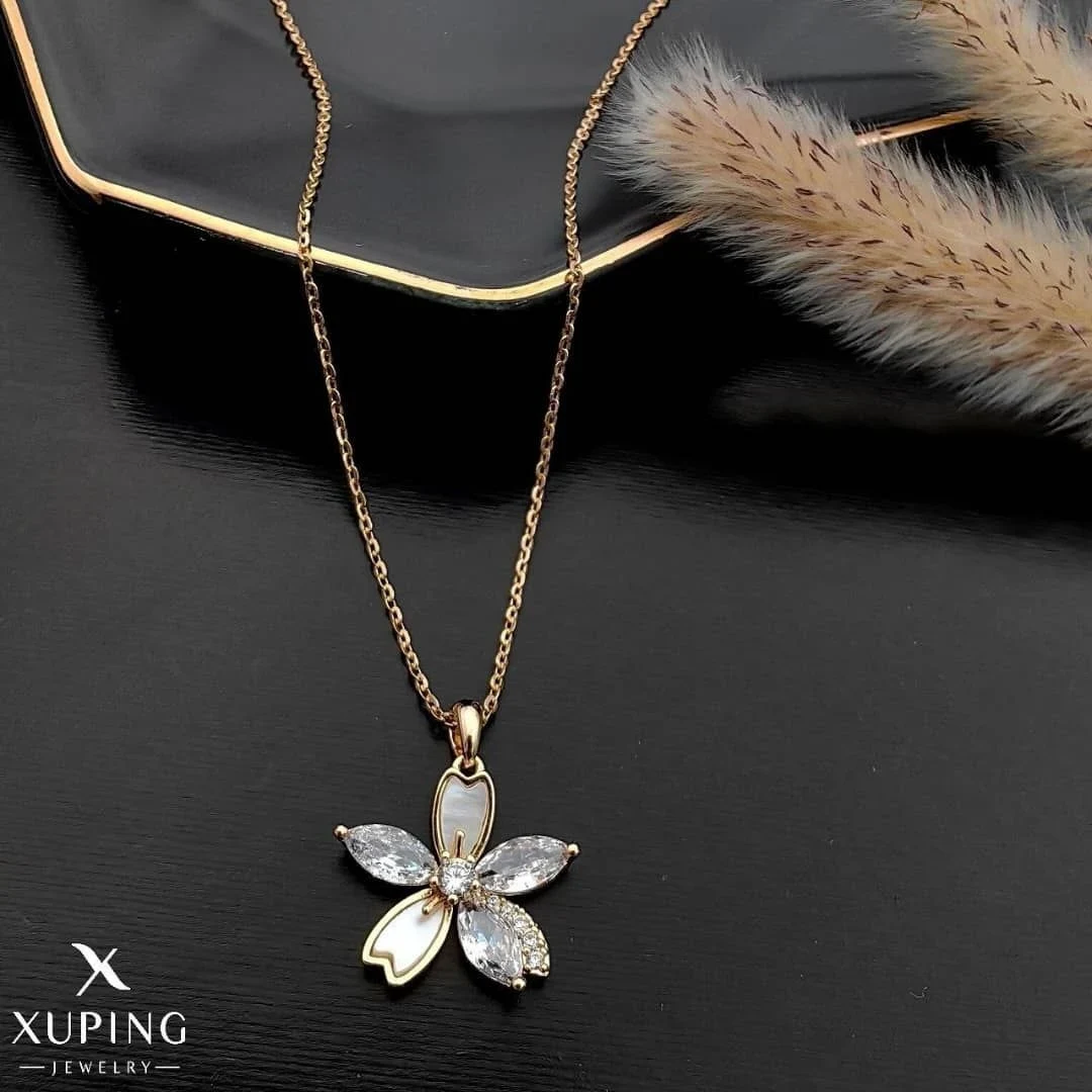 گردنبند زنانه ژوپینگ مدل گل صدف و نگین